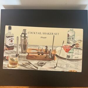 NWT Kitessensu 15 Piece Silver Cocktail Shaker Set